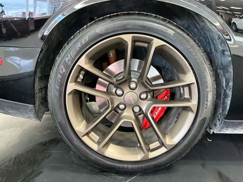 Used 2021 Dodge Challenger SRT Hellcat w/ Plus Package image 10