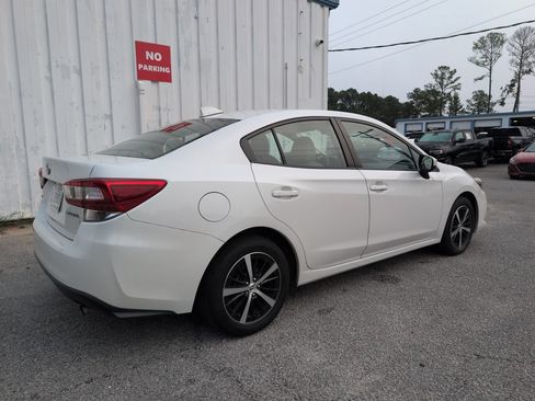 Used 2022 Subaru Impreza 2.0i Premium AWD/4WD image 8