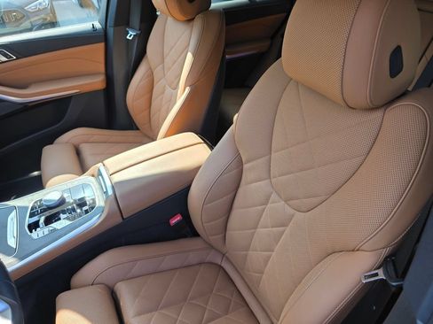Used 2025 BMW X5 sDrive40i w/ Premium Package RWD image 10