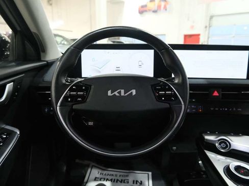 Used 2022 Kia EV6 Wind image 31
