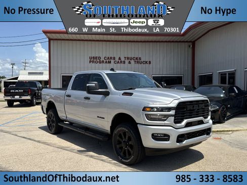 Used 2026 RAM 2500 Big Horn AWD/4WD image 1