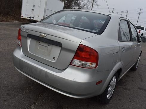 Used 2005 Chevrolet Aveo LS image 3
