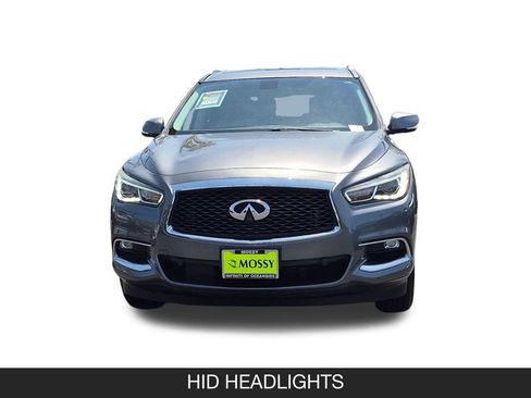 Used 2018 INFINITI QX60 FWD w/ Premium Plus Package image 4