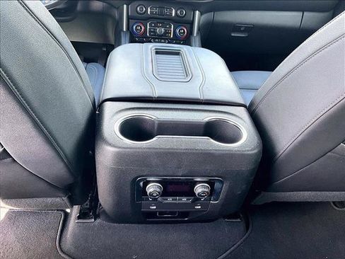 Used 2022 Chevrolet Tahoe LT w/ Luxury Package RWD image 25