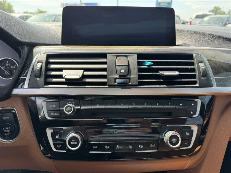 Used 2016 BMW 340i xDrive Sedan AWD/4WD image 28