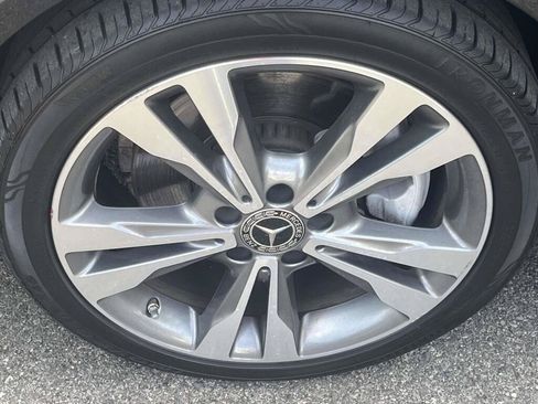 Used 2021 Mercedes-Benz C 300 Sedan image 14
