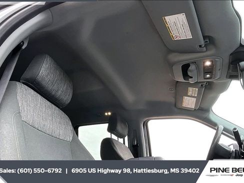 Used 2023 Ford F250 XLT image 16