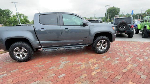 Used 2016 Chevrolet Colorado Z71 AWD/4WD image 2