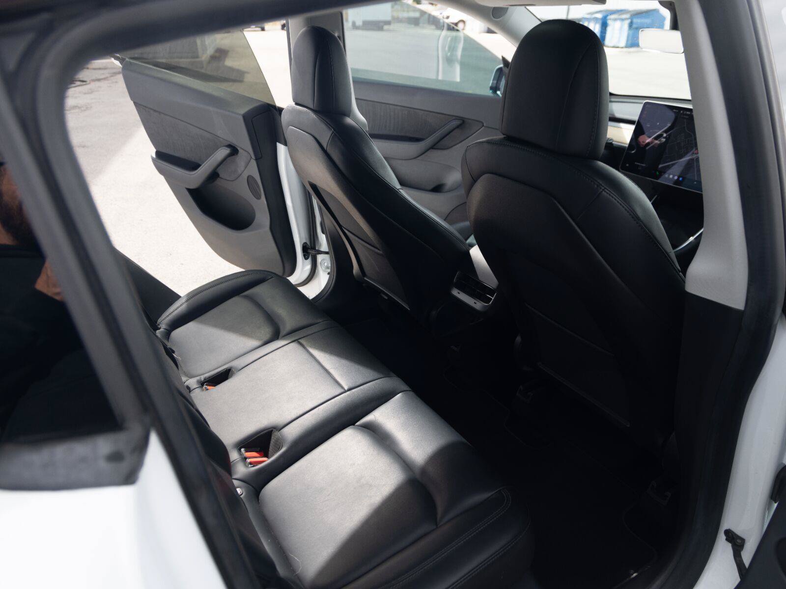 Used 2020 Tesla Model Y Long Range AWD/4WD image 17