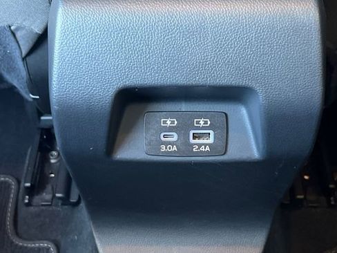 Used 2025 Subaru Crosstrek 2.0i Premium AWD/4WD image 17