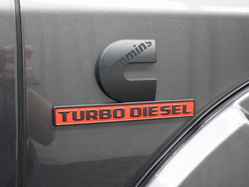 Used 2022 RAM 2500 Laramie image 48