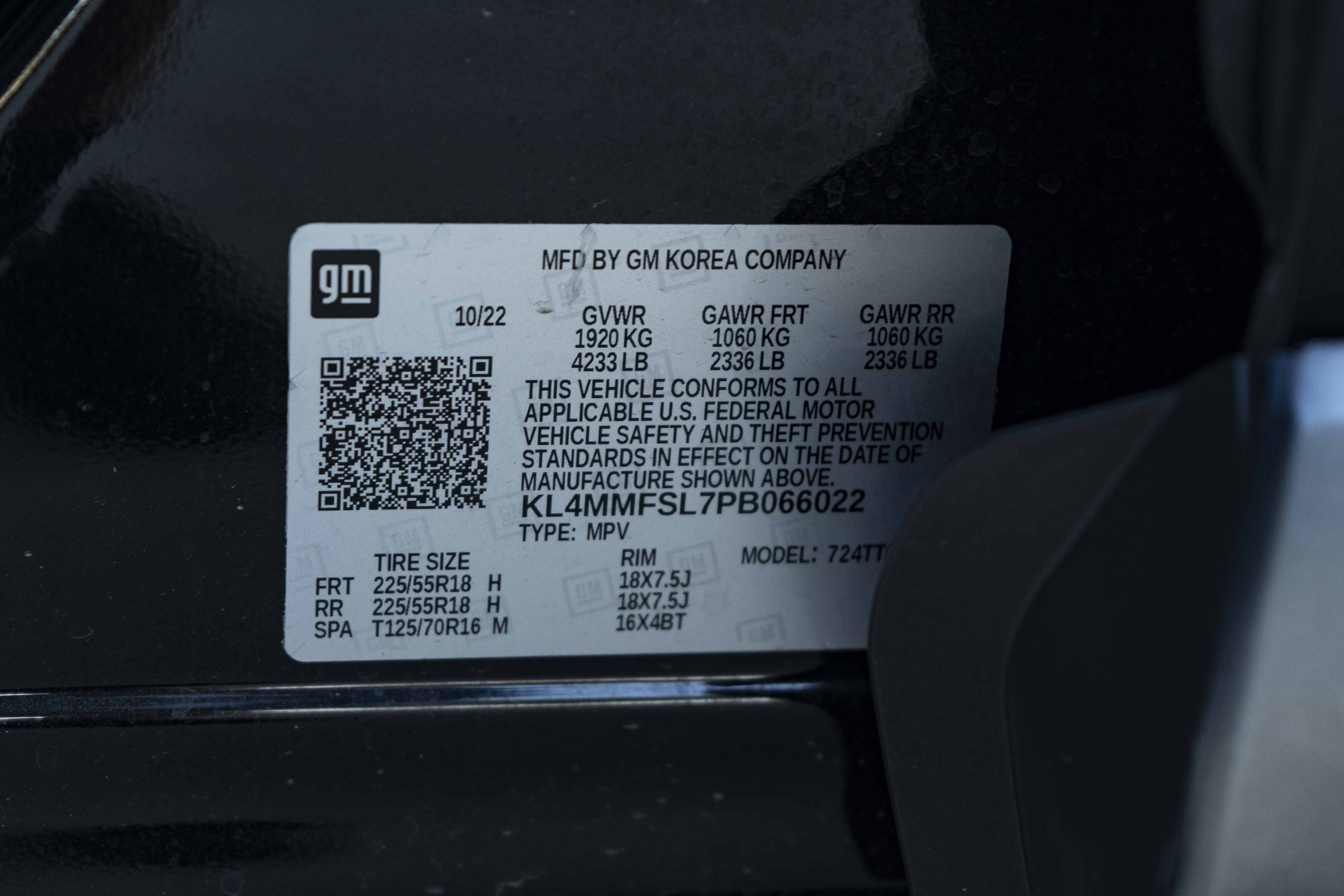 Used 2023 Buick Encore GX Essence w/ Experience Buick Package FWD image 45