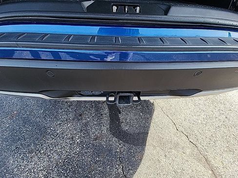 Certified 2023 Ford Explorer XLT w/ Equipment Group 202A AWD/4WD image 29