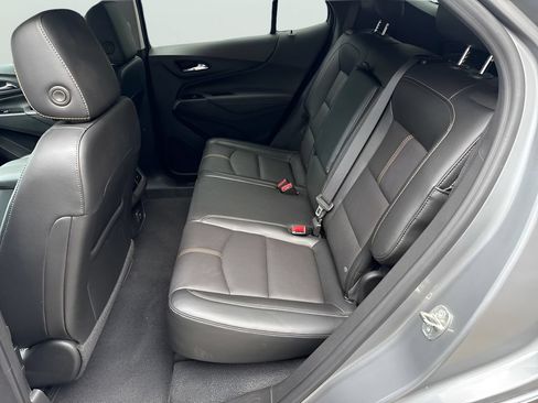 Used 2023 Chevrolet Equinox Premier AWD/4WD image 9