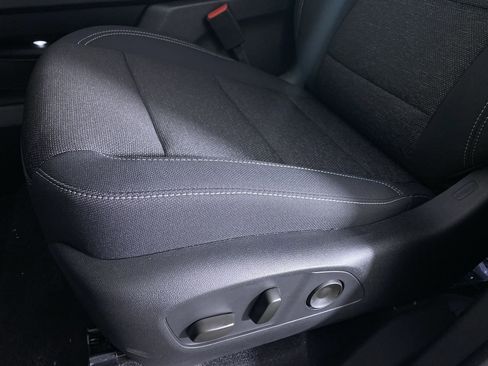 New 2026 Chevrolet Traverse LT w/ Driver Confidence Package image 10