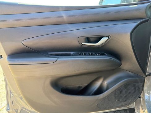 Used 2025 Hyundai Tucson SEL image 12