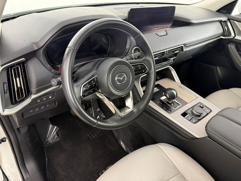 Used 2024 MAZDA CX-90 Plug-In Hybrid w/ Premium Pkg AWD/4WD image 19