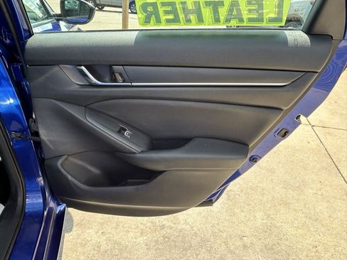 Used 2022 Honda Accord Sport image 15