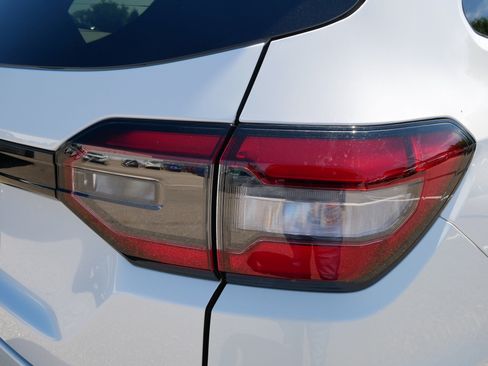 Certified 2025 Honda Pilot EX-L image 17