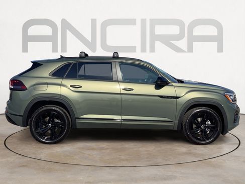 New 2026 Volkswagen Atlas Cross Sport SEL R-Line image 9