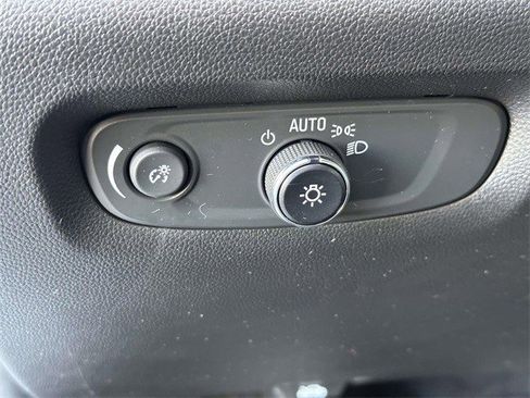 Certified 2023 Chevrolet Traverse LT w/ Midnight/Sport Edition image 20