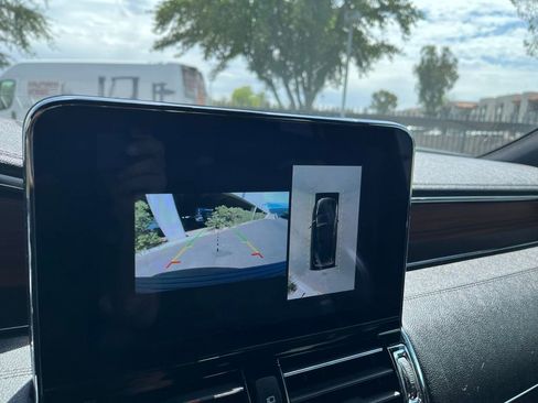 Used 2020 Lincoln Navigator L Reserve w/ Equipment Group 208A Reserve image 15