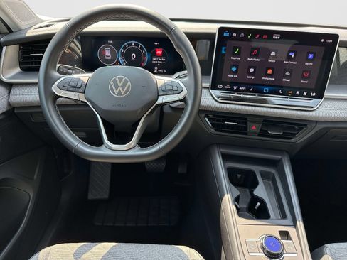 Used 2026 Volkswagen Tiguan S AWD/4WD image 8