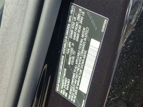 New 2026 Volvo XC90 B6 Plus w/ Protection Package Premier image 35