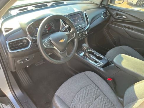 Used 2024 Chevrolet Equinox LT image 12