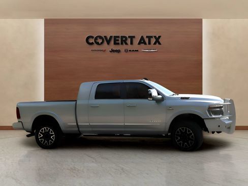 Used 2026 RAM 3500 Limited AWD/4WD image 6