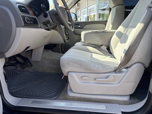 Used 2007 GMC Yukon SLE image 3