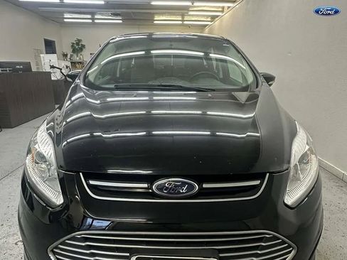 Used 2018 Ford C-MAX SE w/ Interior Protection Package image 2