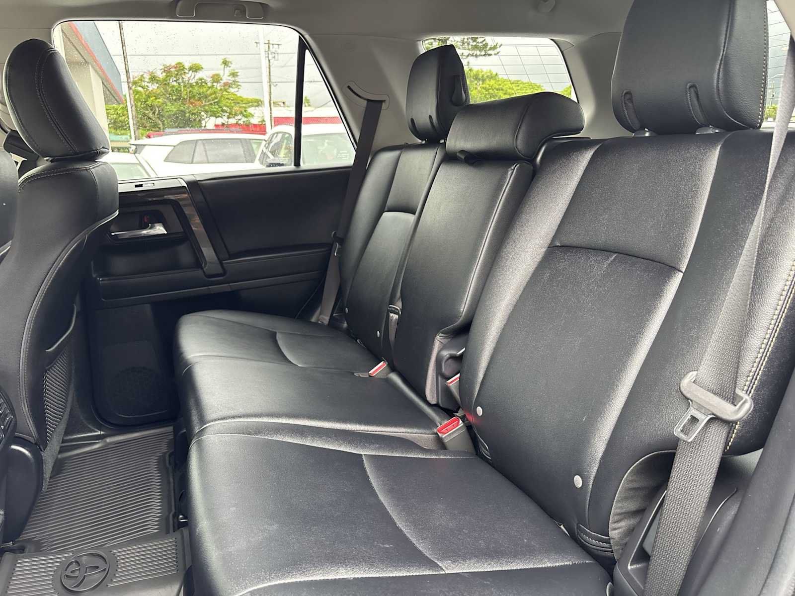 Used 2023 Toyota 4Runner 40th Anniversary SE AWD/4WD image 24
