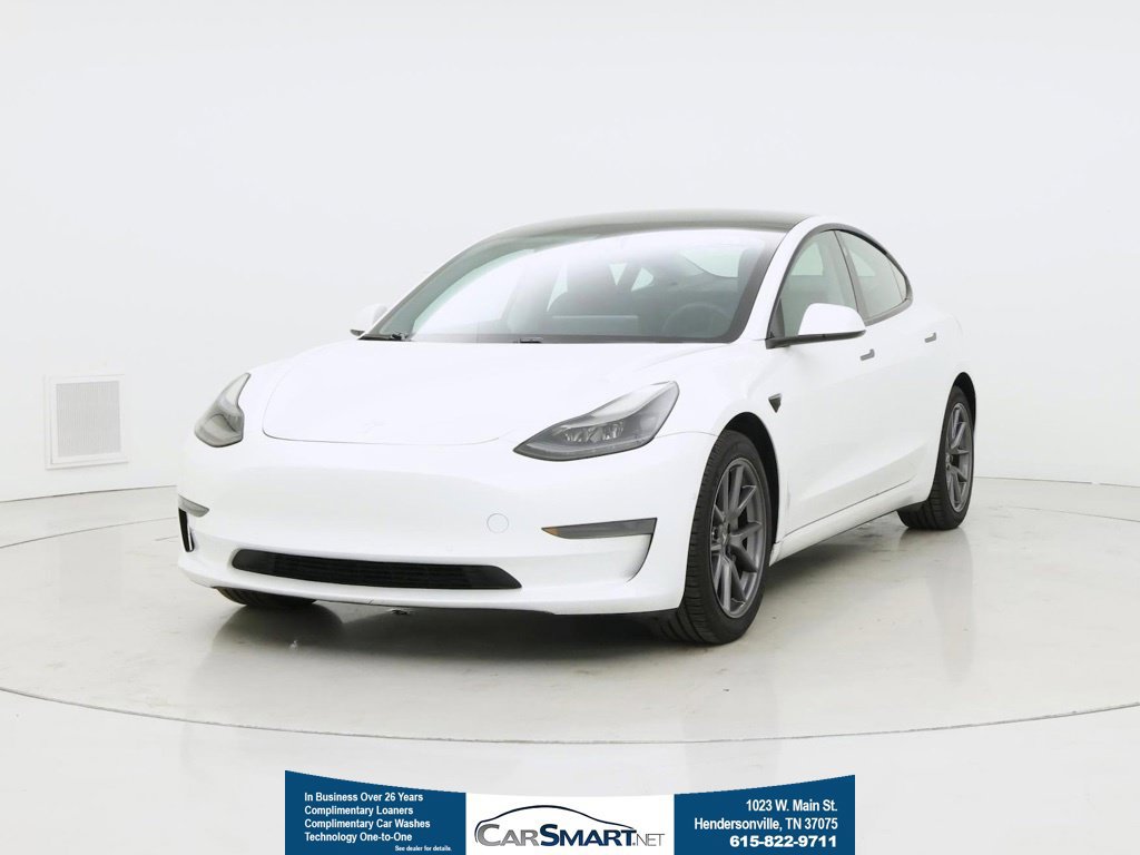 Used 2023 Tesla Model 3 Standard Range RWD image 1