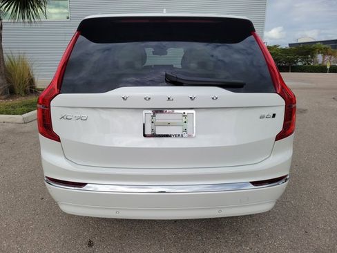 Used 2025 Volvo XC90 B6 Ultra w/ Protection Package image 6