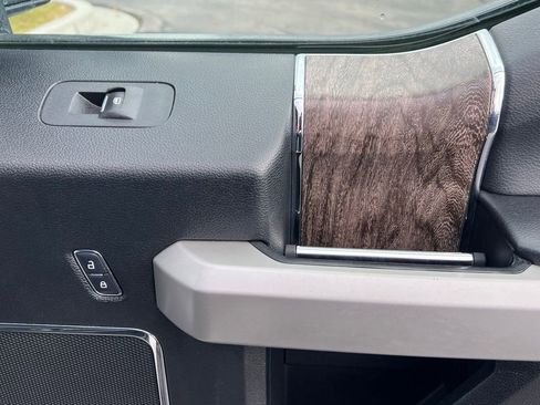 Used 2018 Ford F350 Lariat w/ FX4 4x4 Off Road Package image 17