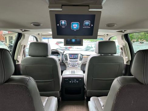 Used 2017 GMC Yukon XL Denali w/ Open Road Package AWD/4WD image 20