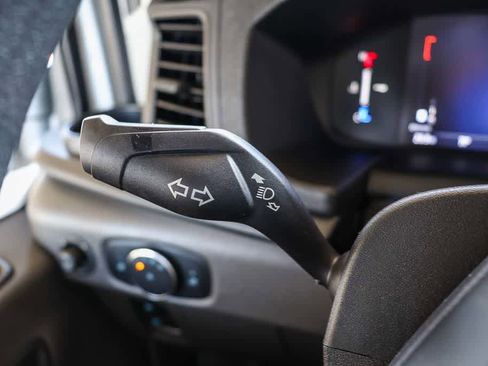 New 2026 Ford Transit 250 148 Medium Roof image 25