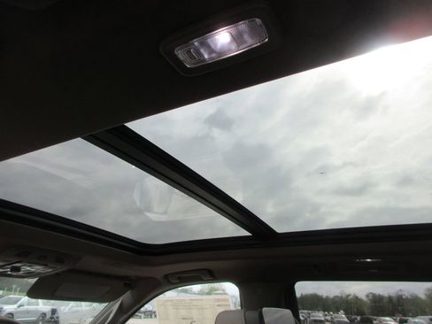 New 2026 GMC Yukon Denali image 14