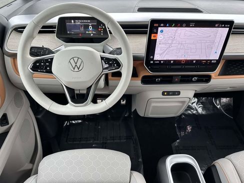 Certified 2025 Volkswagen ID. Buzz 1st Edition image 9