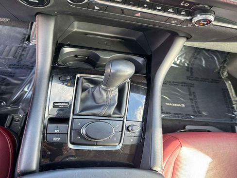 Certified 2025 MAZDA MAZDA3 s image 25