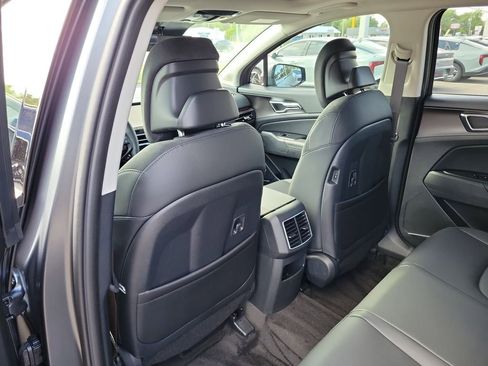 New 2026 Kia Sportage SX Prestige AWD/4WD image 17