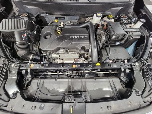 Used 2022 GMC Terrain SLT w/ Infotainment Package II image 8