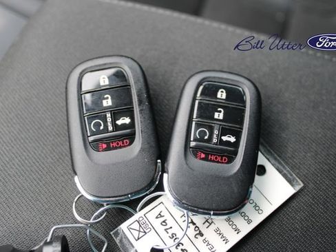Used 2024 Honda Civic Sport image 11