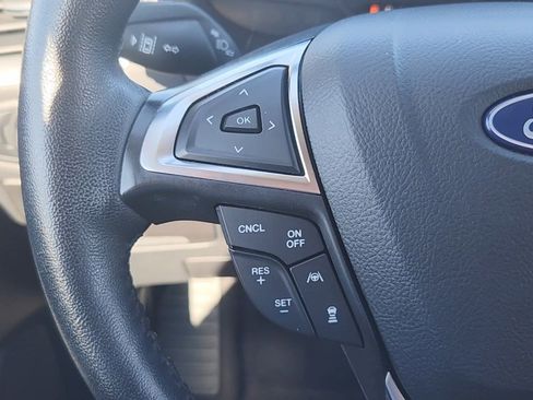 Certified 2024 Ford Edge SEL image 12