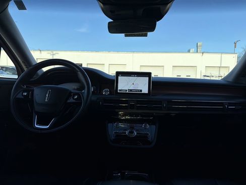 Certified 2022 Lincoln Corsair Reserve w/ Equipment Group 201A image 18