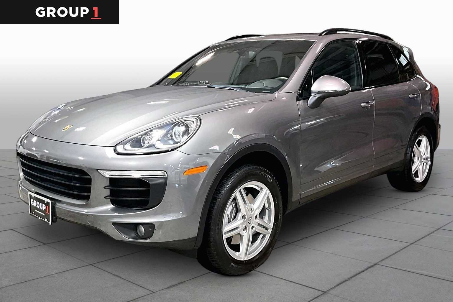 Used 2016 Porsche Cayenne AWD/4WD image 1