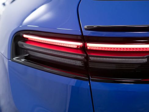 New 2026 Porsche Macan GTS Electric AWD/4WD image 18
