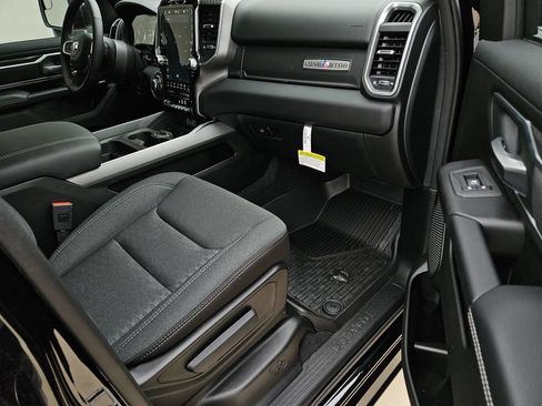 New 2026 RAM 1500 Lone Star AWD/4WD image 7
