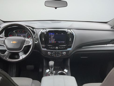Certified 2022 Chevrolet Traverse LT FWD image 12